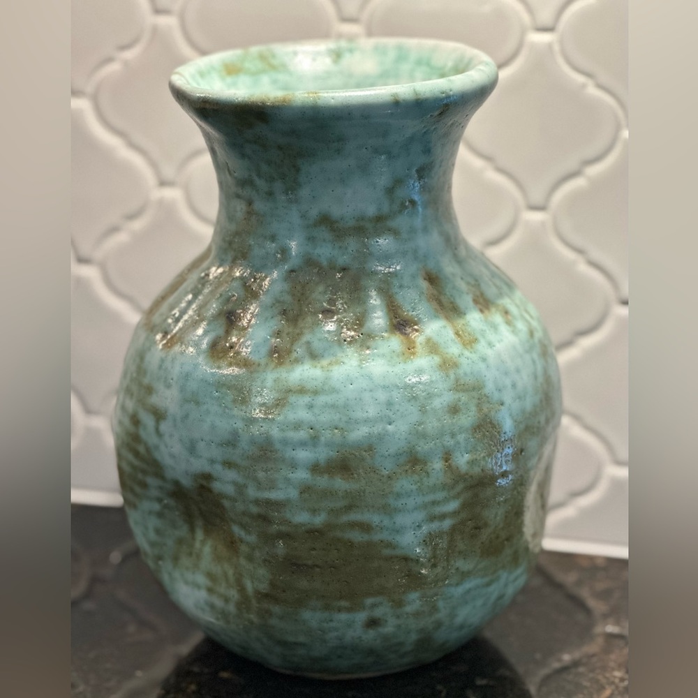 Peter’s Pottery 10” Vase